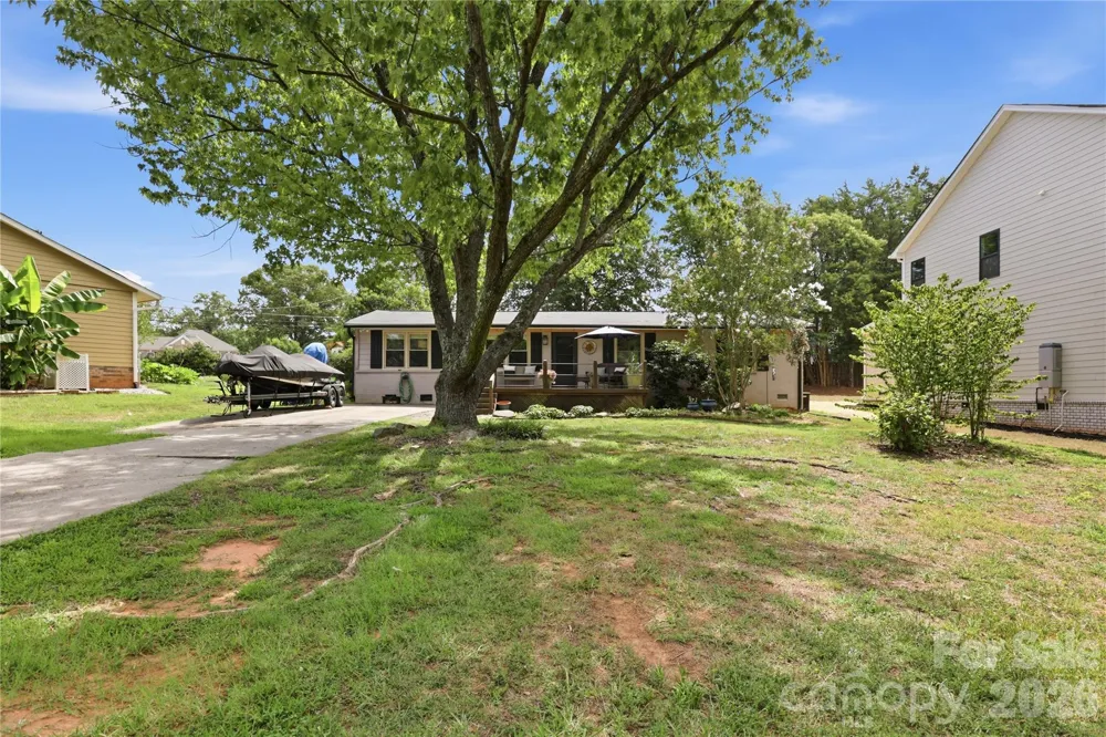 21013 Entrada Drive Cornelius, NC 28031
