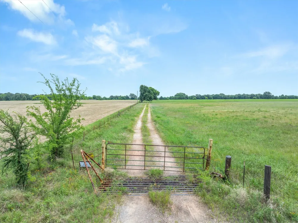 3300 VZCR 1903 Edgewood, TX 75117
