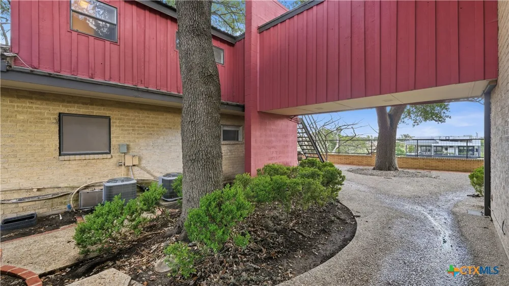 1655 Kuehler Avenue New Braunfels, TX 78130