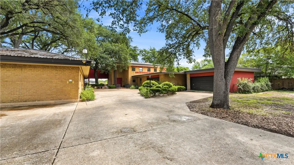 1655 Kuehler Avenue New Braunfels, TX 78130