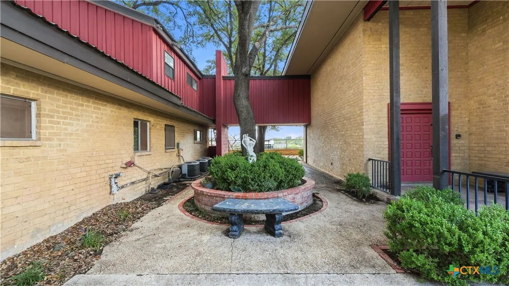1655 Kuehler Avenue New Braunfels, TX 78130