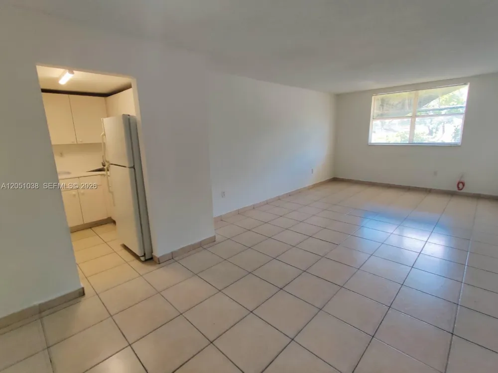 666 W 81st St #414 Hialeah, FL 33014