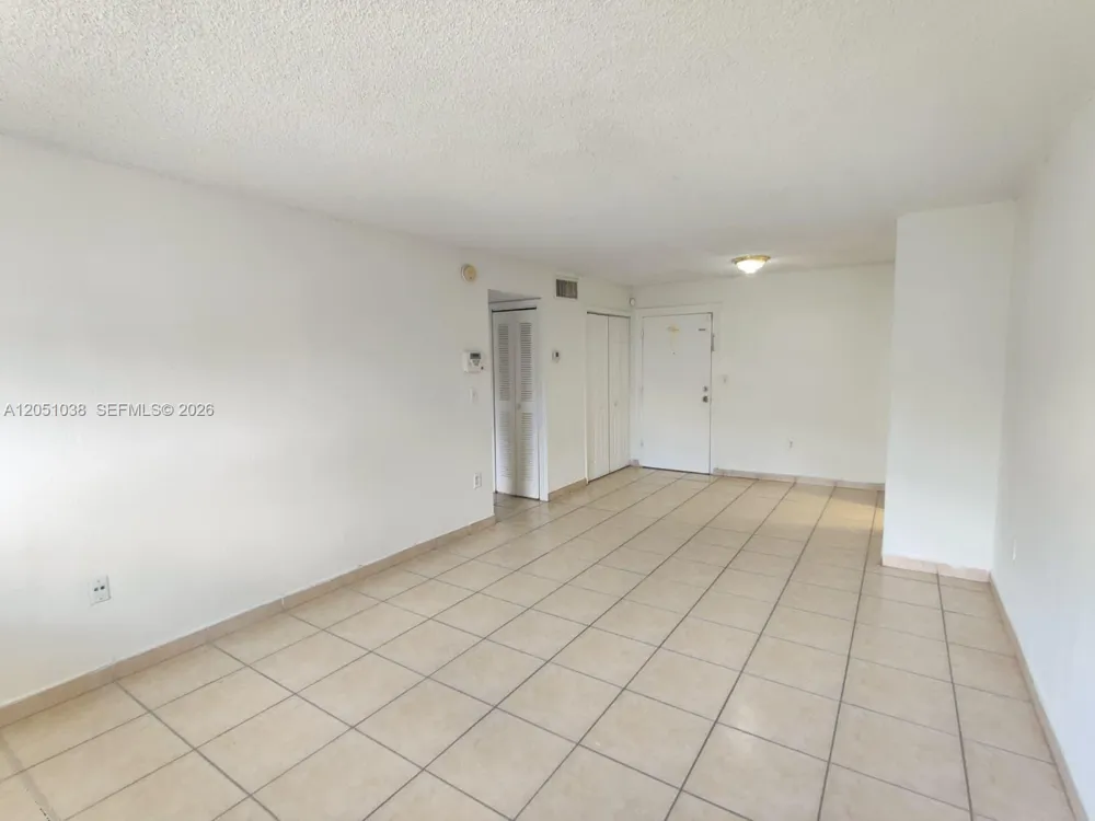 666 W 81st St #414 Hialeah, FL 33014
