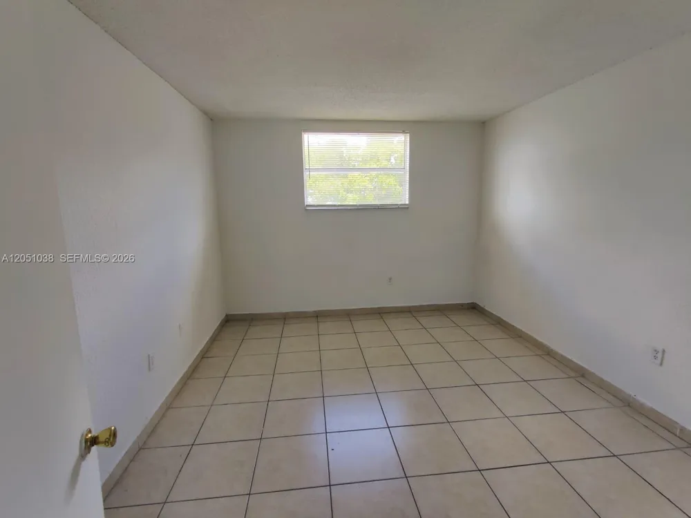 666 W 81st St #414 Hialeah, FL 33014
