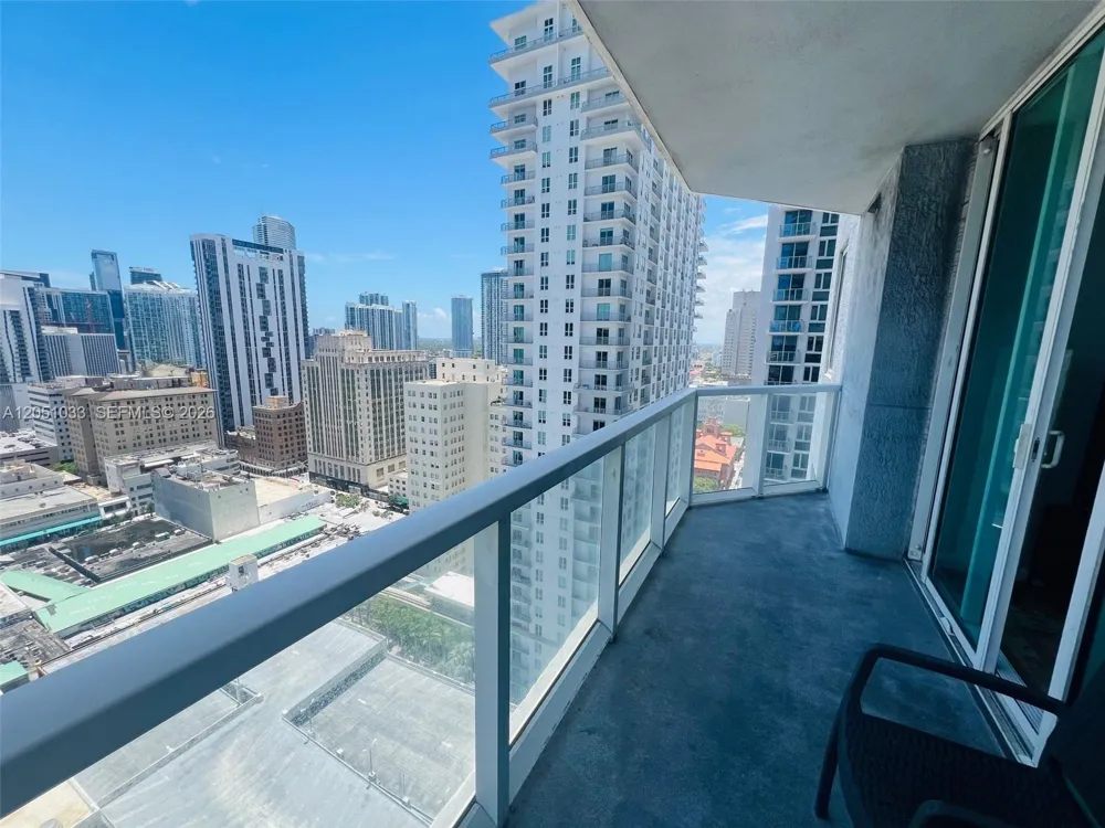 253 NE 2nd St #2510 Miami, FL 33132