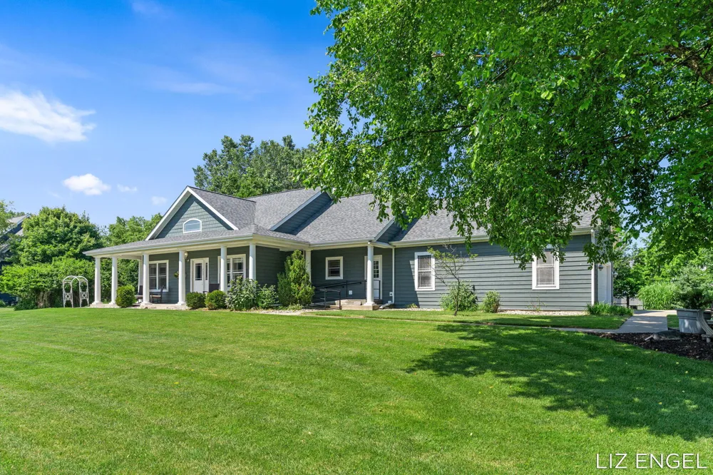762 Wilderness Ridge Drive Douglas, MI 49406