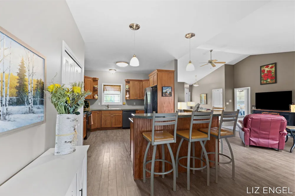 762 Wilderness Ridge Drive Douglas, MI 49406