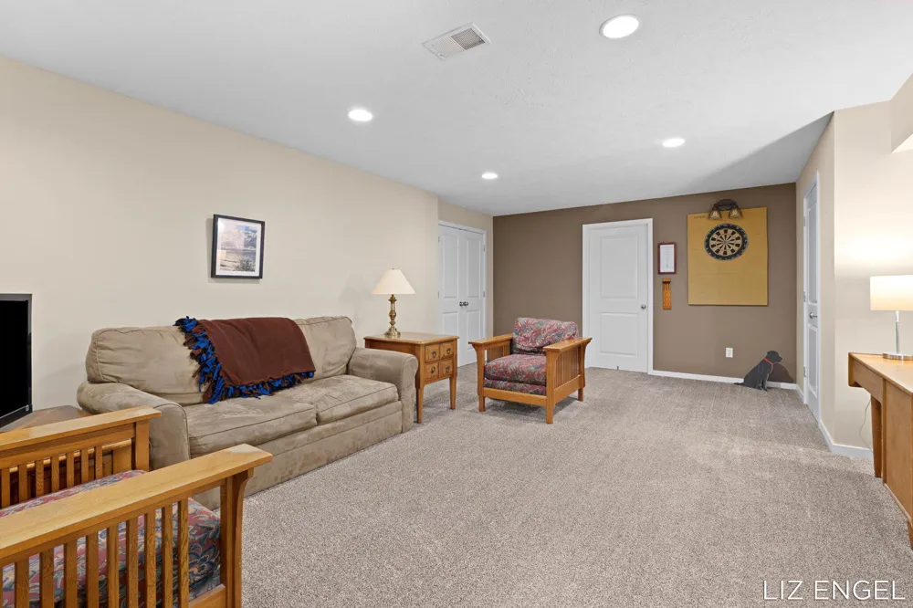 762 Wilderness Ridge Drive Douglas, MI 49406