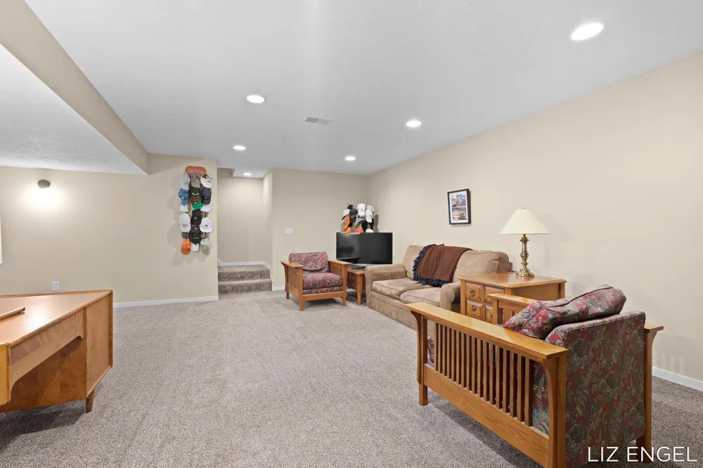 762 Wilderness Ridge Drive Douglas, MI 49406