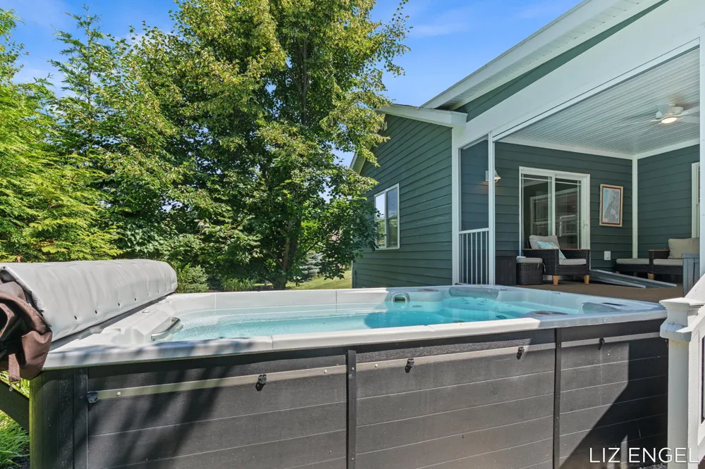 762 Wilderness Ridge Drive Douglas, MI 49406