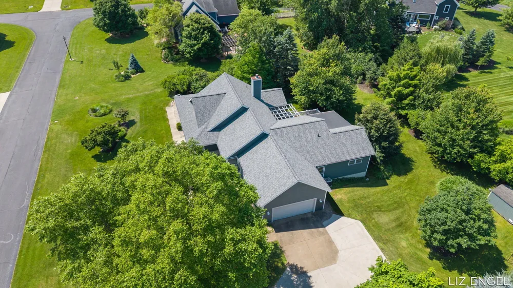 762 Wilderness Ridge Drive Douglas, MI 49406