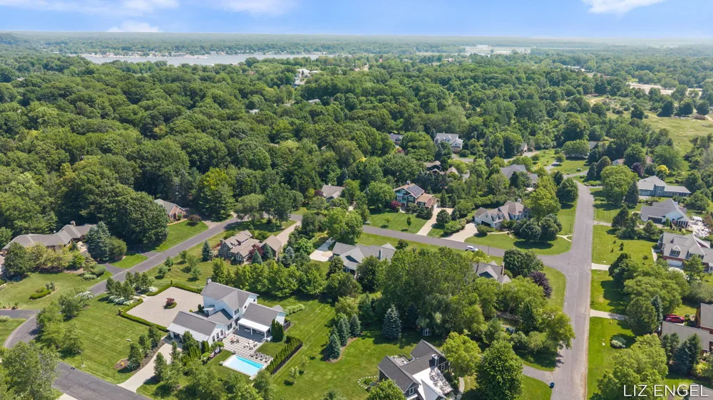 762 Wilderness Ridge Drive Douglas, MI 49406