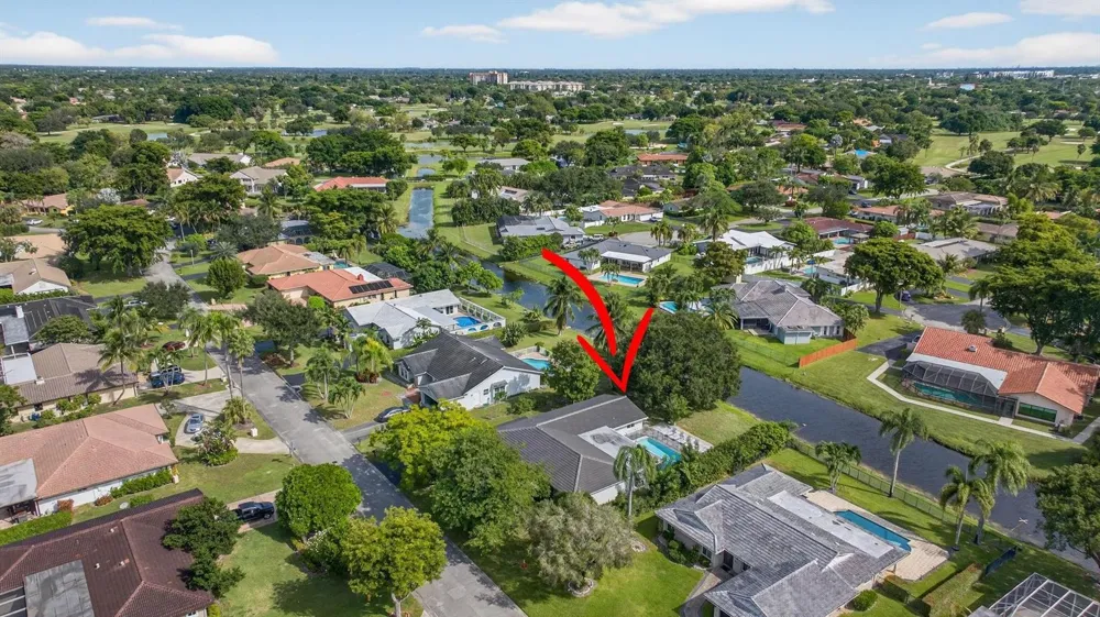2421 NW 114th Avenue Coral Springs, FL 33065