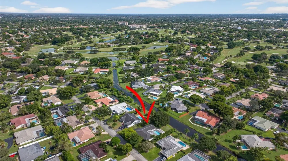 2421 NW 114th Avenue Coral Springs, FL 33065