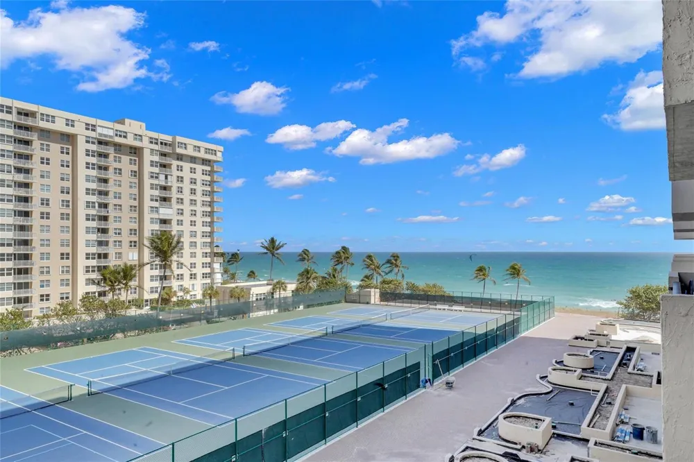 5100 Ocean Boulevard #602 Lauderdale By The Sea, FL 33308