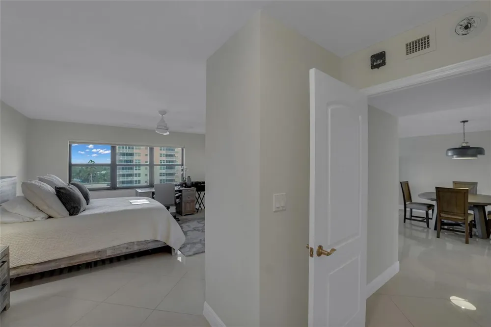 5100 Ocean Boulevard #602 Lauderdale By The Sea, FL 33308