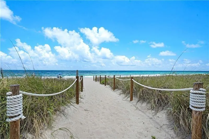 5100 Ocean Boulevard #602 Lauderdale By The Sea, FL 33308