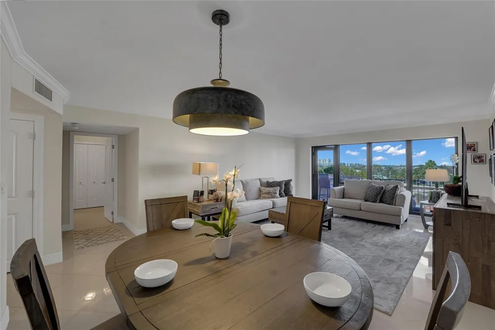 5100 Ocean Boulevard #602 Lauderdale By The Sea, FL 33308