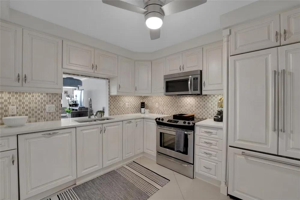 5100 Ocean Boulevard #602 Lauderdale By The Sea, FL 33308