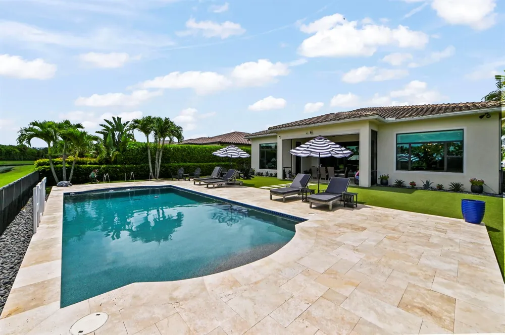 9307 Grand Prix Lane Boynton Beach, FL 33472