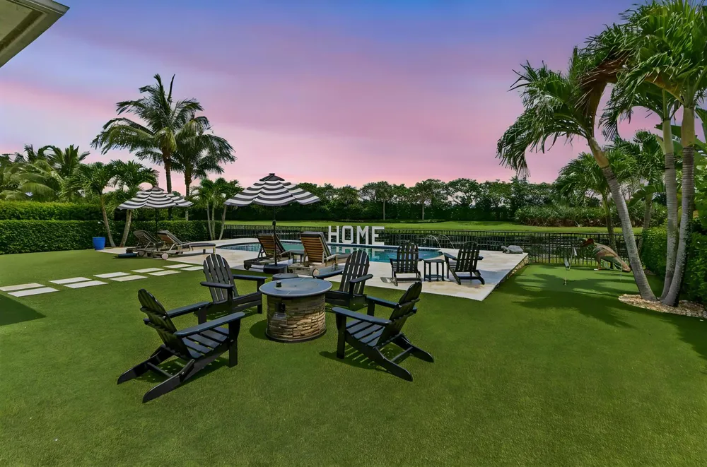 9307 Grand Prix Lane Boynton Beach, FL 33472