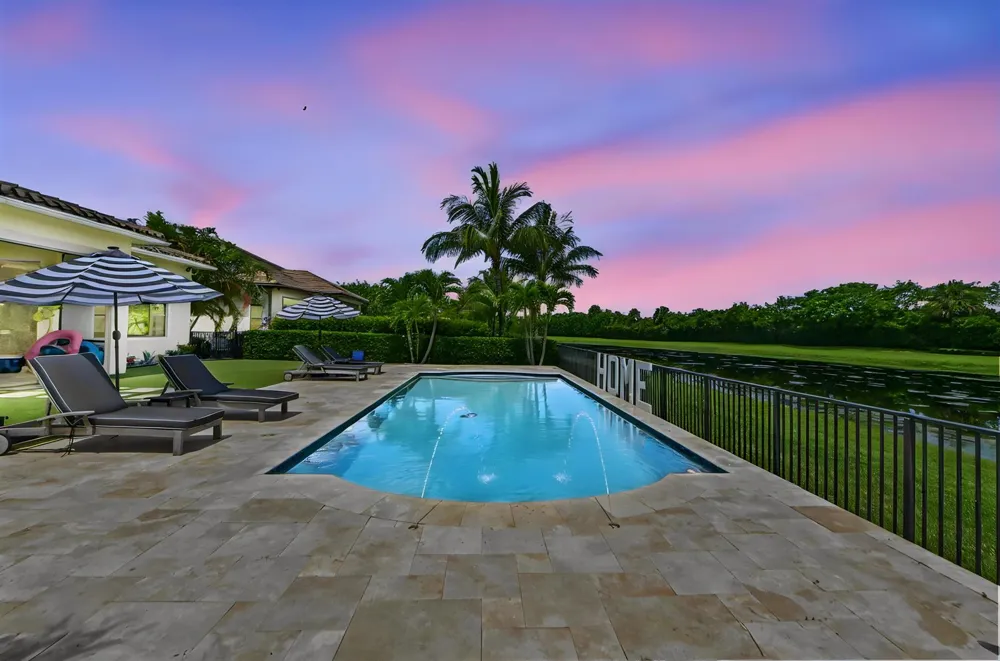 9307 Grand Prix Lane Boynton Beach, FL 33472