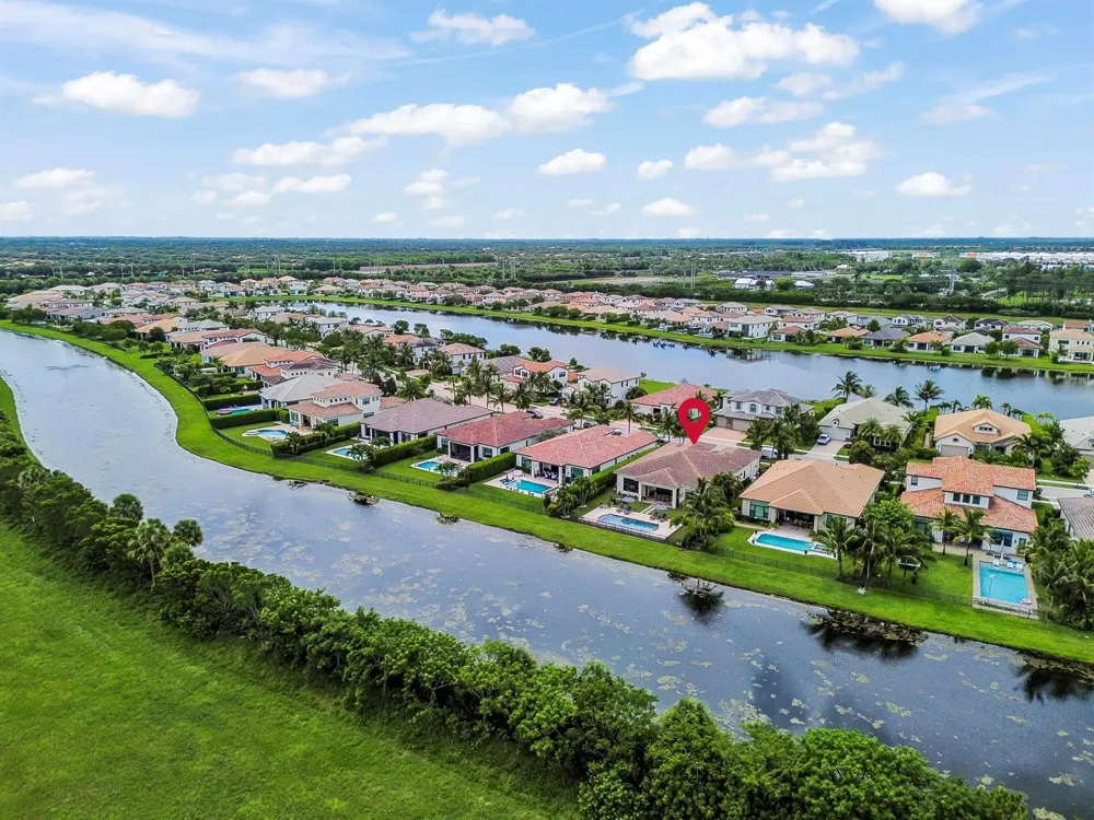9307 Grand Prix Lane Boynton Beach, FL 33472