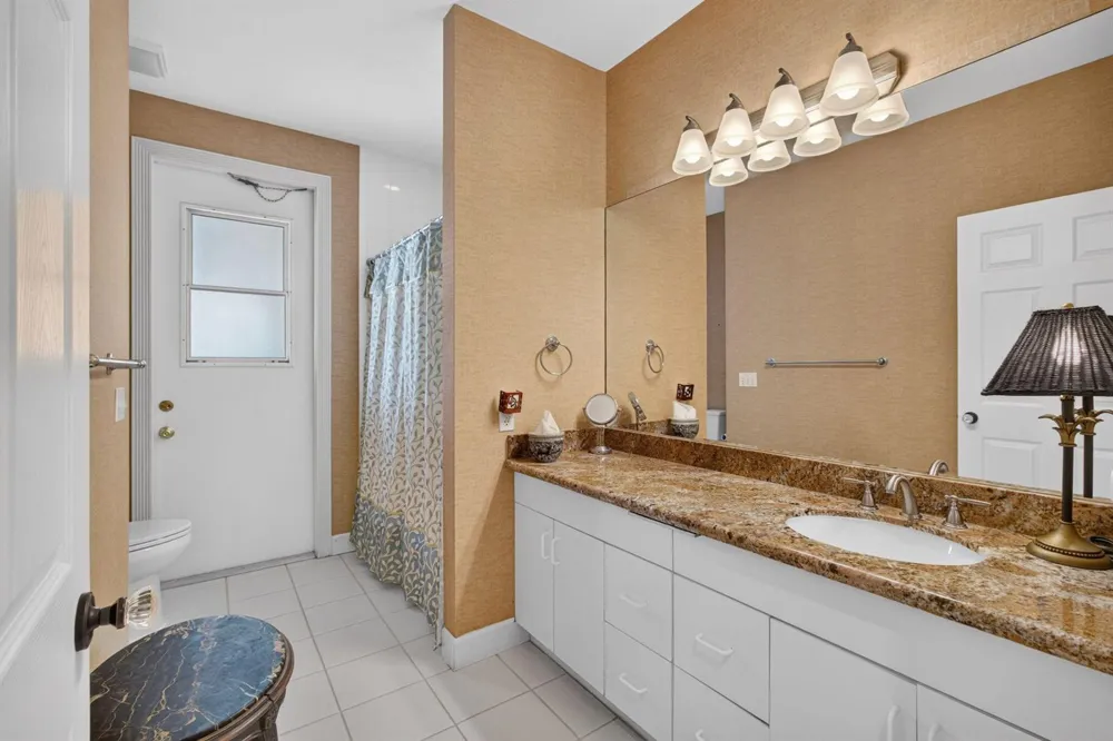 8081 SE Shiloh Terrace Hobe Sound, FL 33455