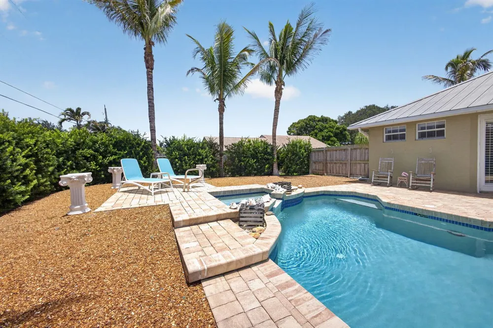 8081 SE Shiloh Terrace Hobe Sound, FL 33455