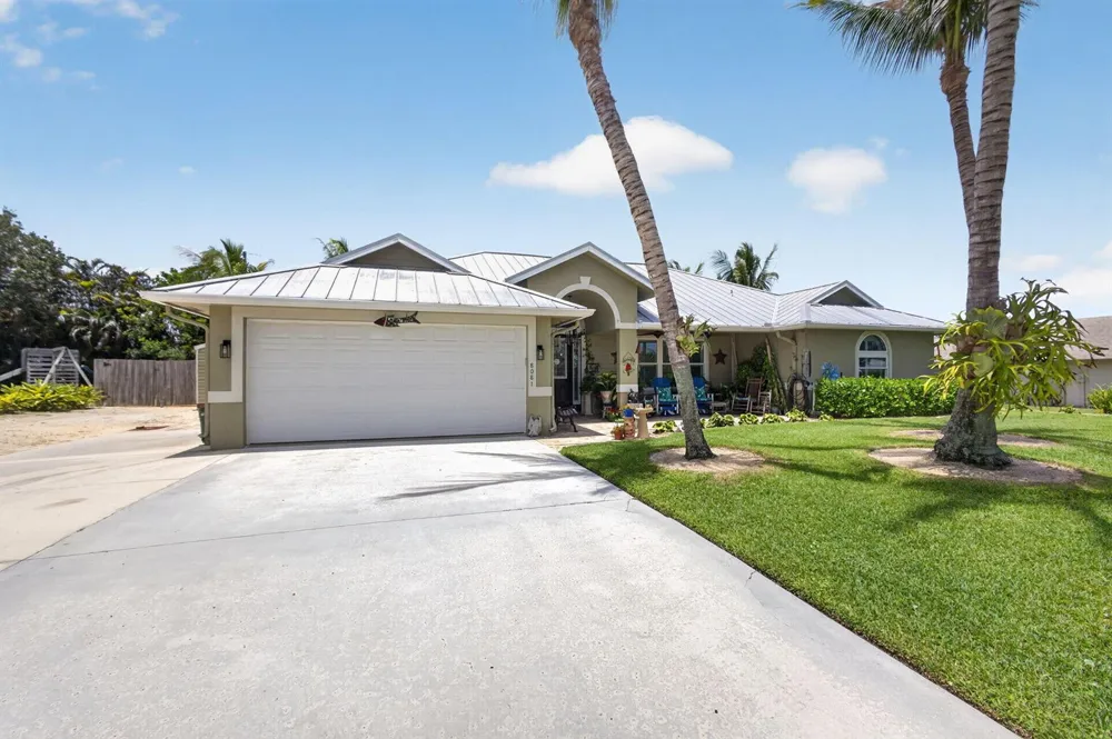 8081 SE Shiloh Terrace Hobe Sound, FL 33455