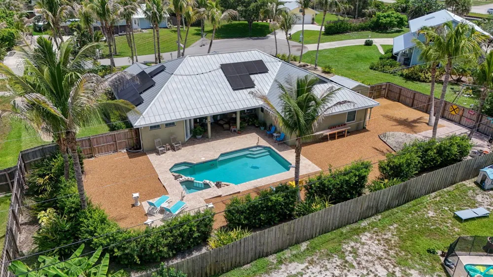 8081 SE Shiloh Terrace Hobe Sound, FL 33455