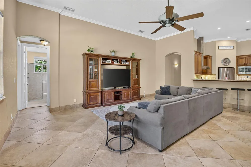 3143 SW 141st Terrace Davie, FL 33330
