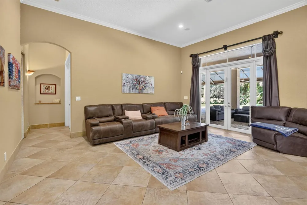 3143 SW 141st Terrace Davie, FL 33330