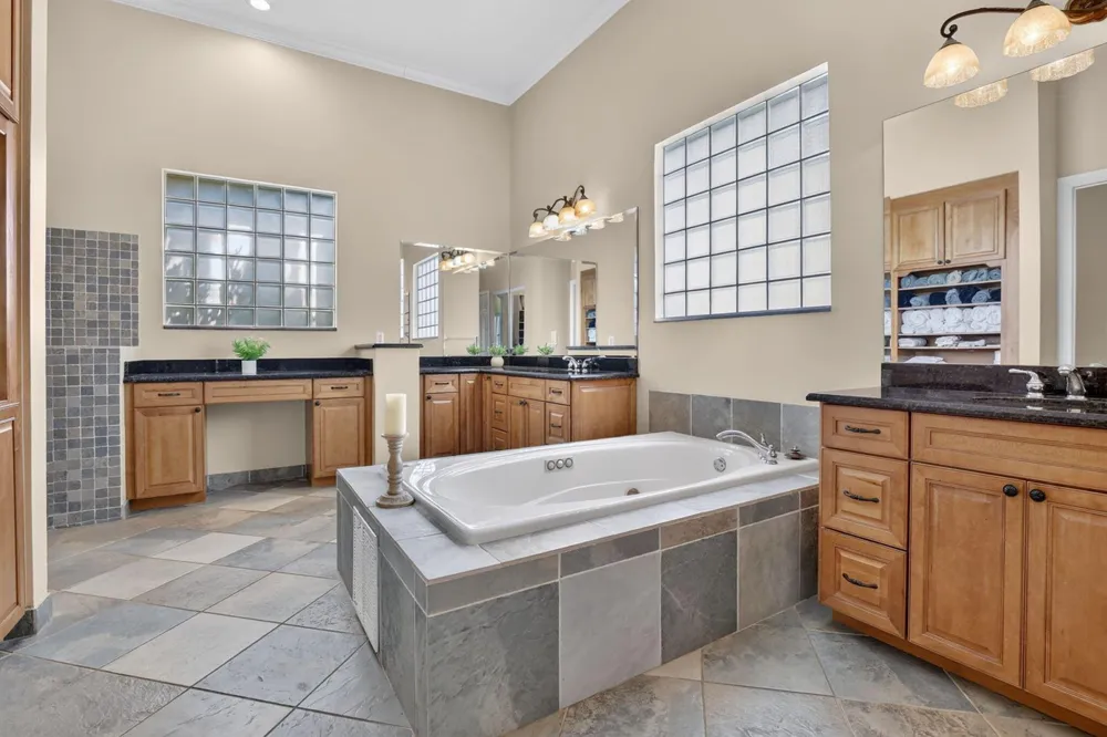 3143 SW 141st Terrace Davie, FL 33330