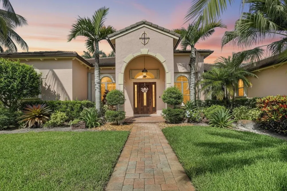 3143 SW 141st Terrace Davie, FL 33330