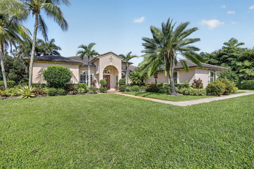 3143 SW 141st Terrace Davie, FL 33330