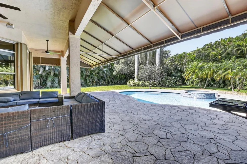 3143 SW 141st Terrace Davie, FL 33330