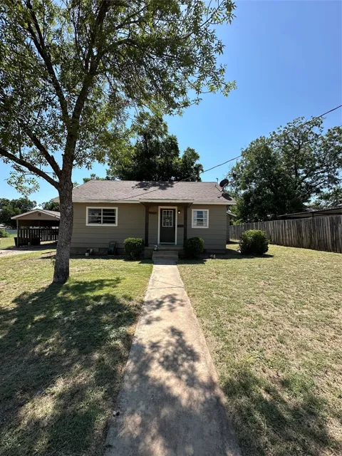 607 Fannin Street