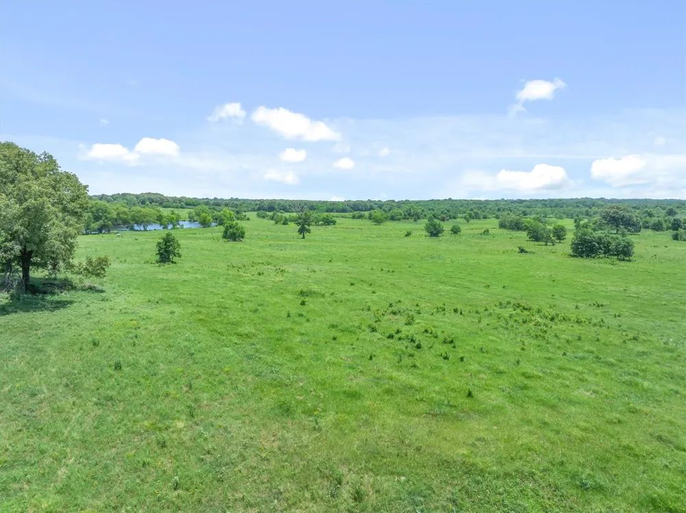 3300 VZ CR 1903 Edgewood, TX 75117