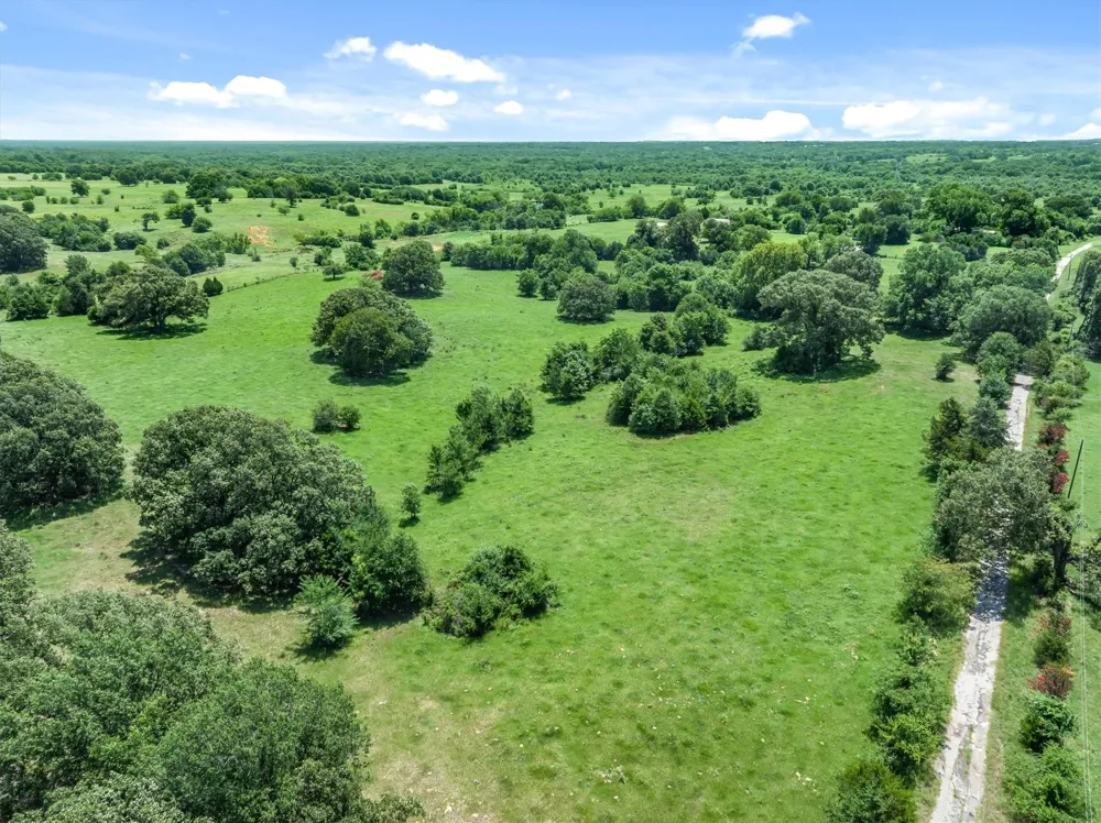3300 VZ CR 1903 Edgewood, TX 75117
