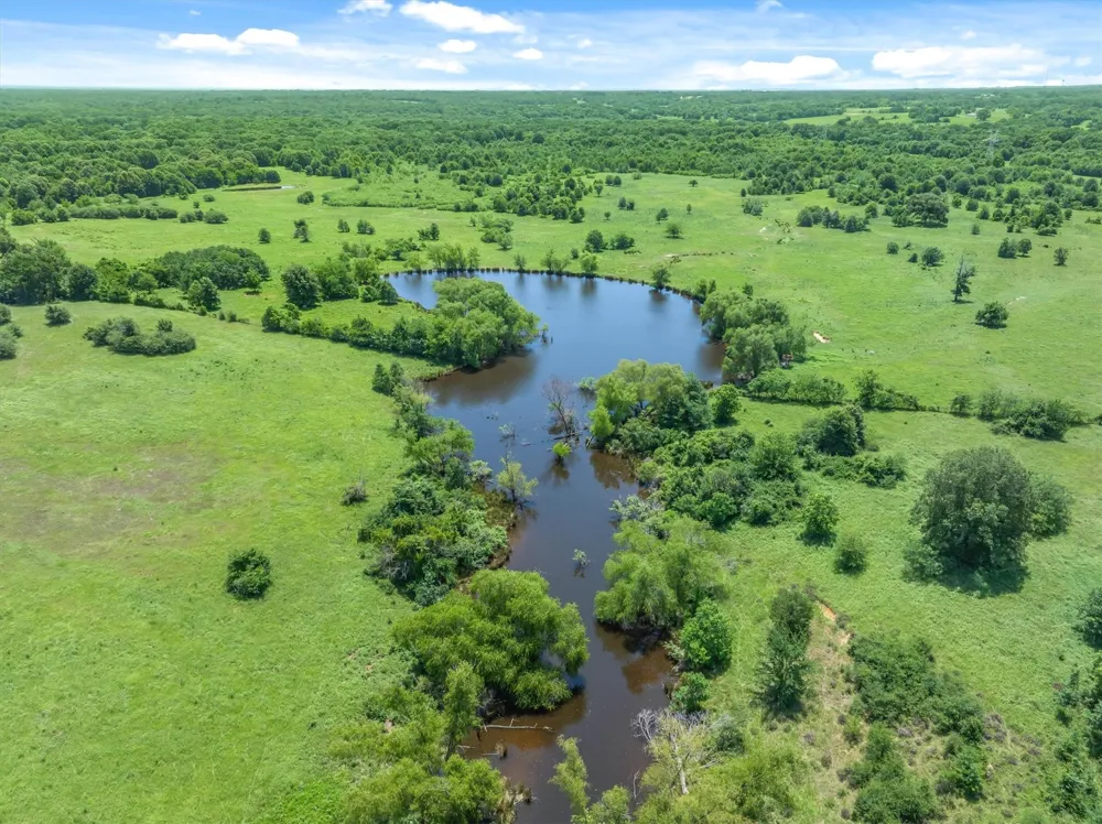 3300 VZ CR 1903 Edgewood, TX 75117