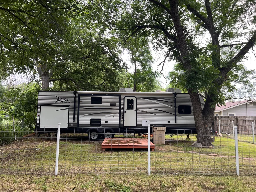105 W Wrights Avenue Comanche, TX 76442