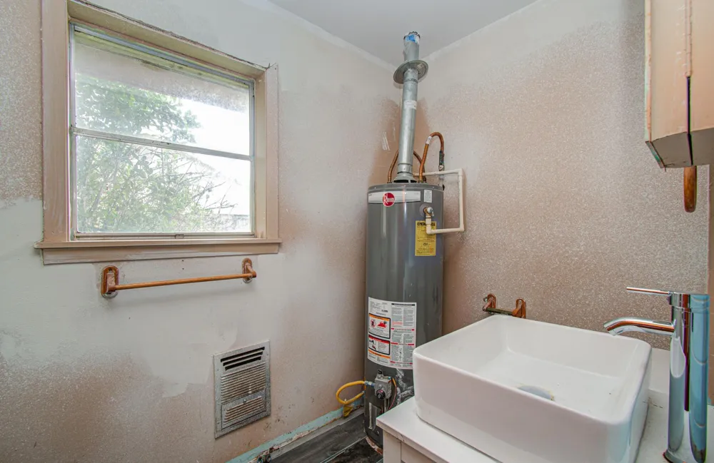 414 Forest Street Columbus, TX 78934