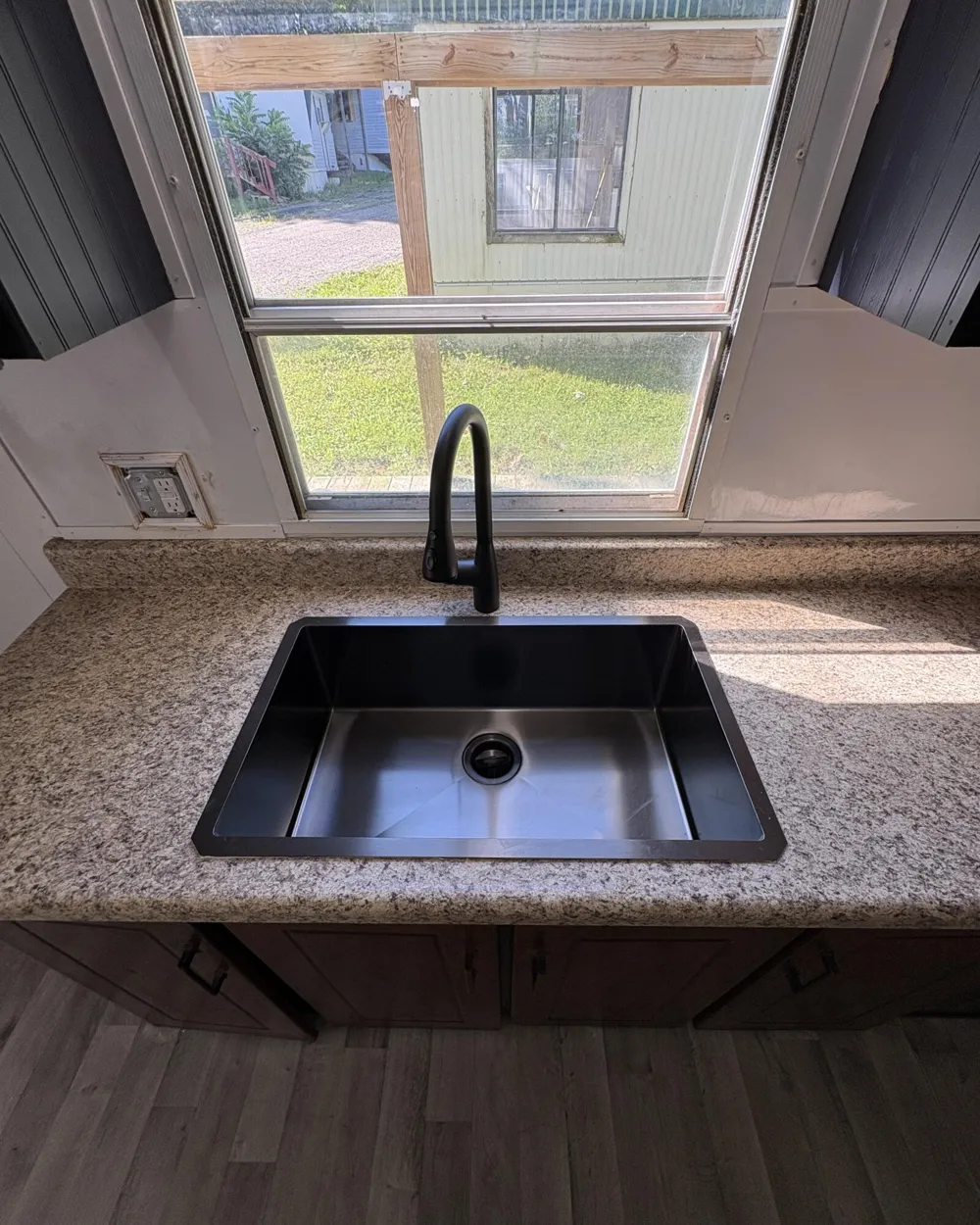 875 E Michigan Avenue #6 Marshall, MI 49068