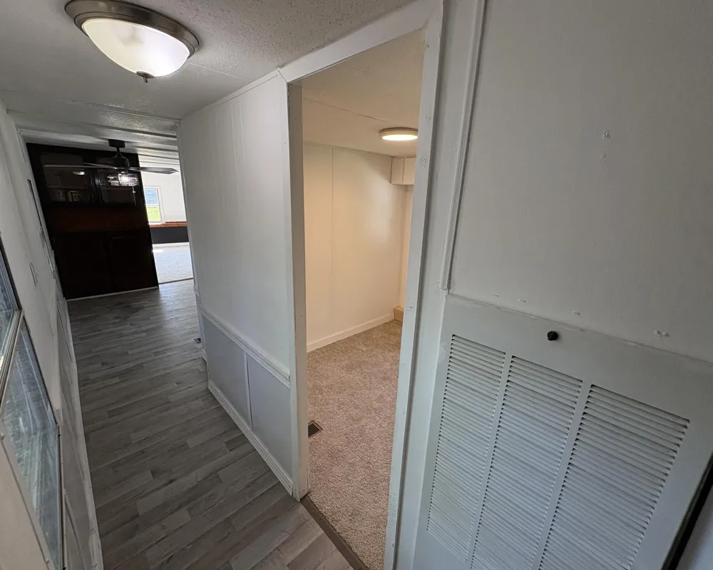875 E Michigan Avenue #6 Marshall, MI 49068