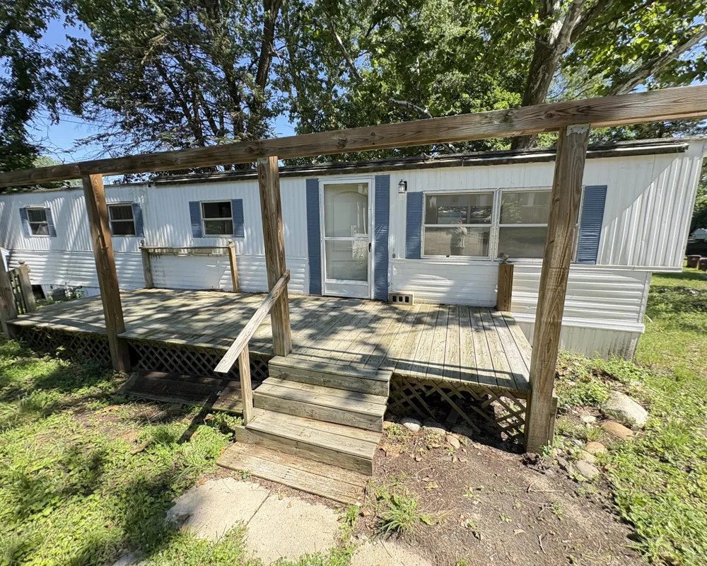 875 E Michigan Avenue #6 Marshall, MI 49068
