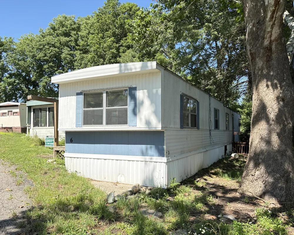 875 E Michigan Avenue #6 Marshall, MI 49068