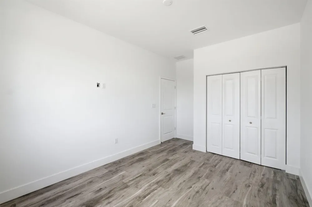 1548 NW 1st Avenue Pompano Beach, FL 33060
