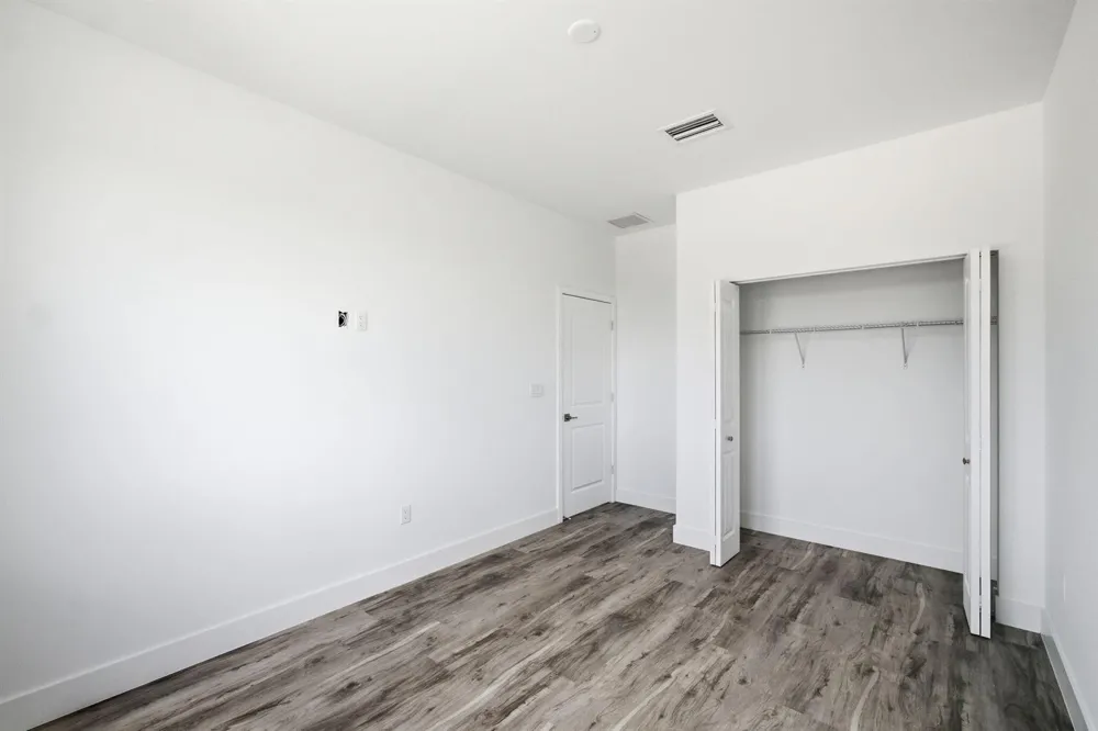 1548 NW 1st Avenue Pompano Beach, FL 33060