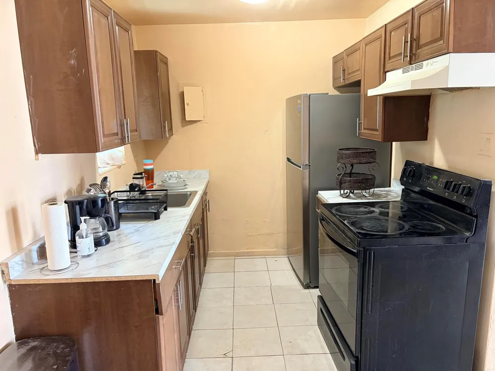 2033 Longwood Road West Palm Beach, FL 33409